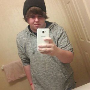 Meet your Posher, Jonathan